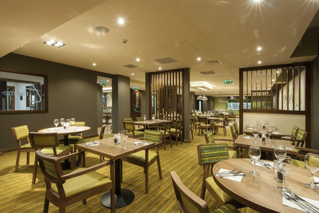 Premier Inn London Holborn Екстер'єр фото